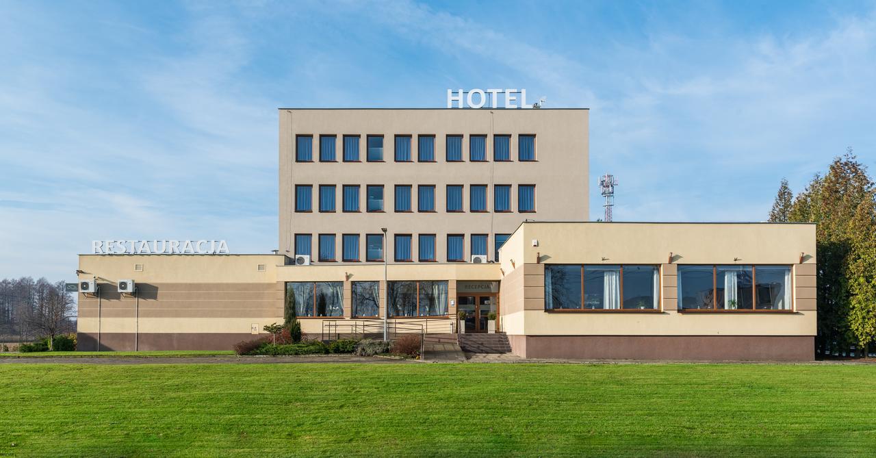 Hotel Pod Jesiotrem Labiszyn Zewnętrze zdjęcie